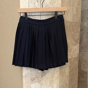 Abercrombie & Fitch Pleated Black Mini Skort
